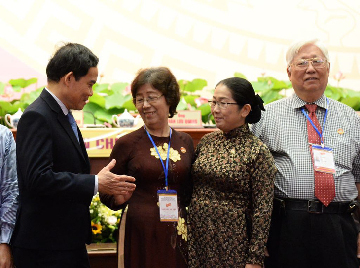 Bà Tô Thị Bích Châu tiếp tục giữ chức Chủ tịch Ủy ban MTTQ Việt Nam TP.HCM - Ảnh 4.