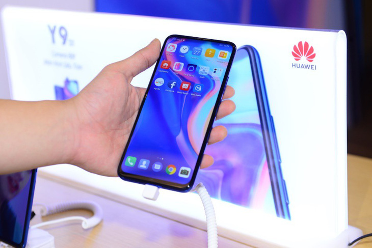 Những cải tiến trên Huawei Y9 Prime 2019 - Ảnh 1.