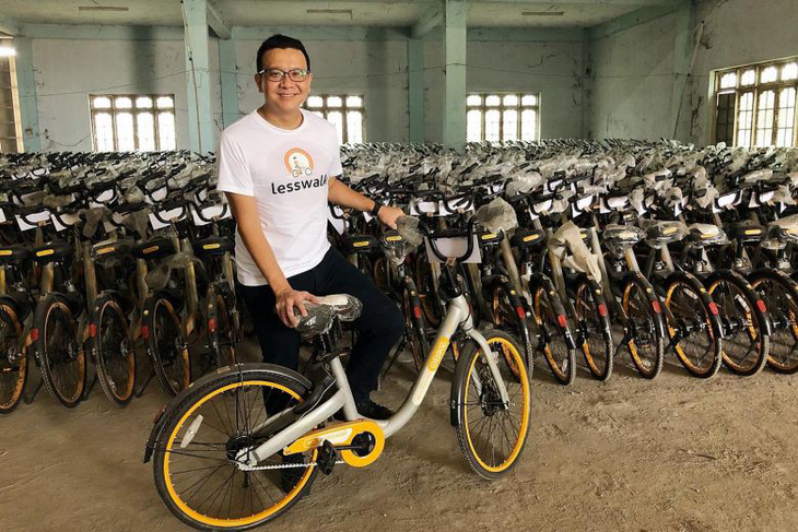 Tái chế hơn 10.000 chiếc xe đạp tặng học sinh nghèo - Ảnh 1.