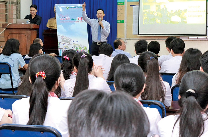 Trường ĐH Tân Tạo: ngôn ngữ Anh, học một ngành làm nhiều nghề - Ảnh 2.