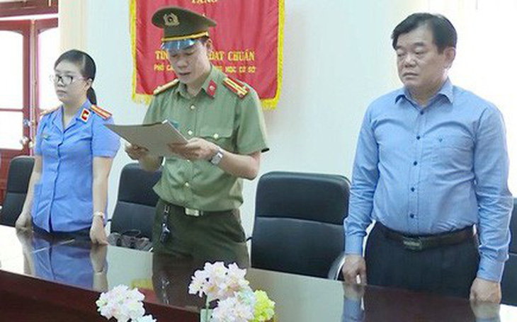 Gian lận thi cử Sơn La: Cảnh cáo phó chủ tịch tỉnh, đề nghị kỷ luật giám đốc Sở GD-ĐT