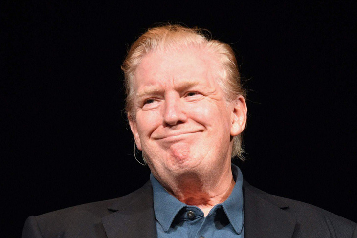 Chuyện gì đang xảy ra với mái tóc của ông Trump? - Ảnh 1.