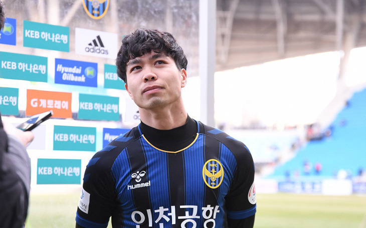 Công Phượng gây xúc động với bức thư và món quà 100 USD gửi CĐV Incheon United