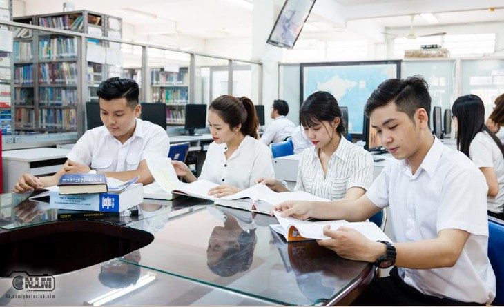 Trường Đại học Mở TP.HCM tuyển dụng tháng 6-2019 - Ảnh 1.