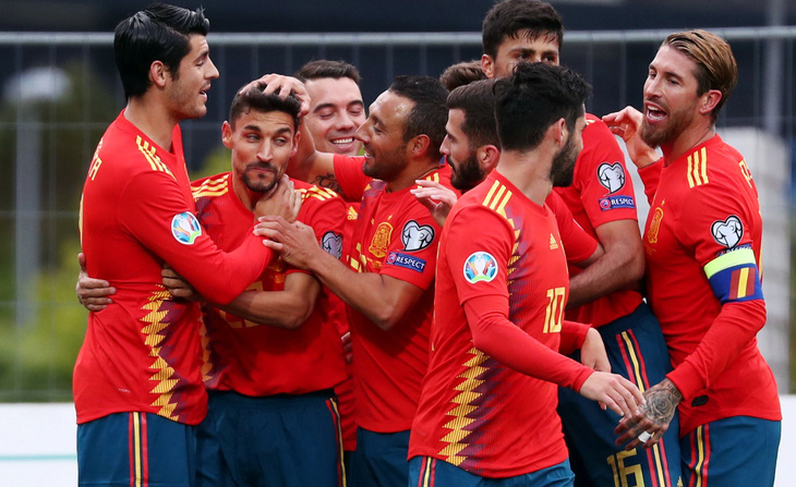 Tây Ban Nha đè bẹp Đảo Faroe ở vòng loại Euro 2020 - Ảnh 2.