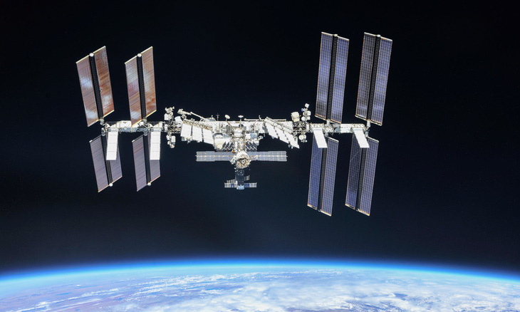NASA mở tour lên ISS giá hơn 800 triệu đồng/đêm - Ảnh 1.
