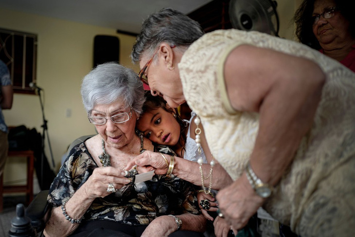 Ngạc nhiên Cuba: Lương 30USD, thọ trung bình 79,5, 2.070 người trên 100 tuổi - Ảnh 1.
