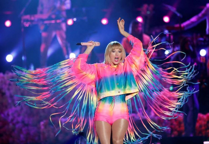 Forbes công bố Taylor Swift là ngôi sao có thu nhập cao nhất thế giới - Ảnh 1.