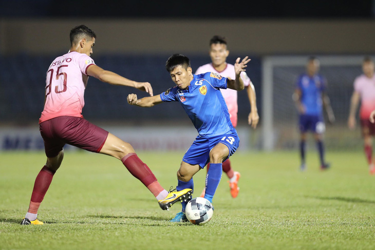 Nam Định và Quảng Nam thắng thuyết phục ở vòng 15 V-League 2019 - Ảnh 3.