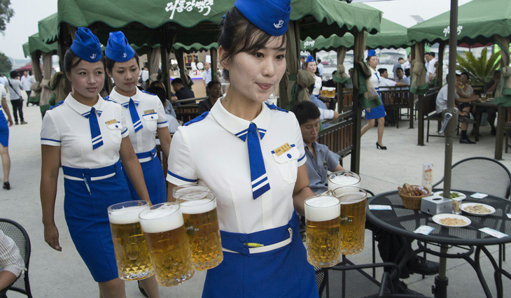 Bán bia Triều Tiên ở Nhật, thanh niên Trung Quốc bị bắt - Ảnh 2.