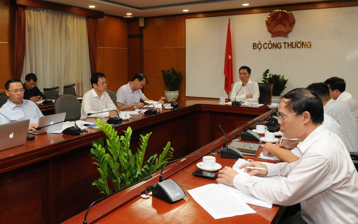 Bộ Công thương tính tăng nhập điện từ Lào và Trung Quốc