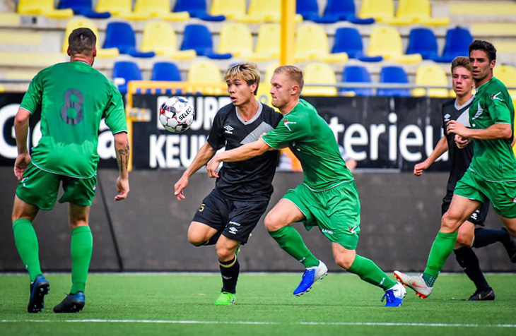 Công Phượng lần đầu đá chính cho Sint-Truidense trong trận thua đội hạng 2 Bỉ - Ảnh 2.