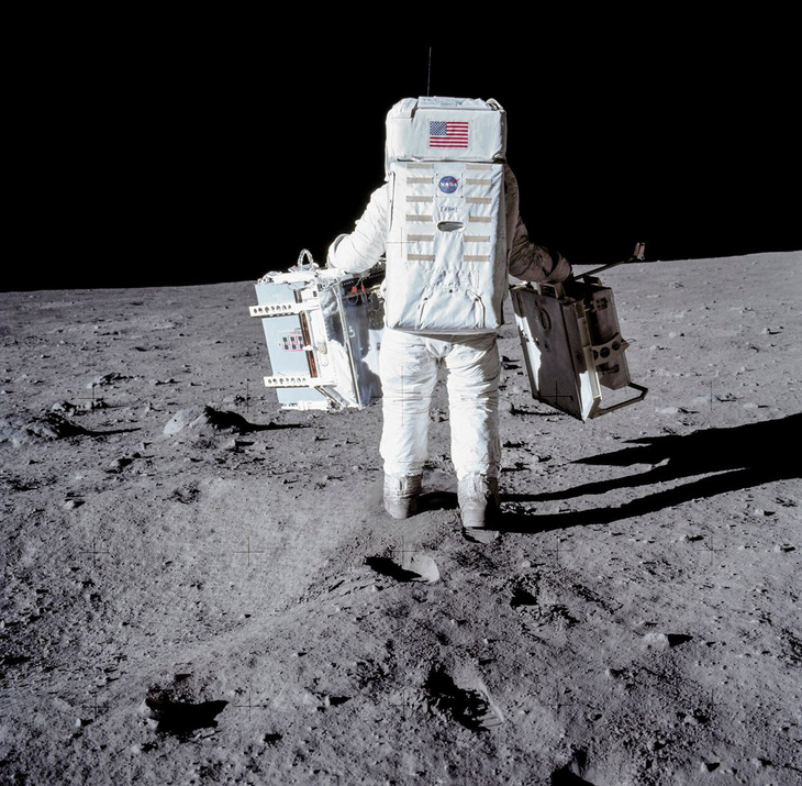Những hình ảnh chưa từng công bố về sứ mệnh Apollo 11 - Ảnh 2.