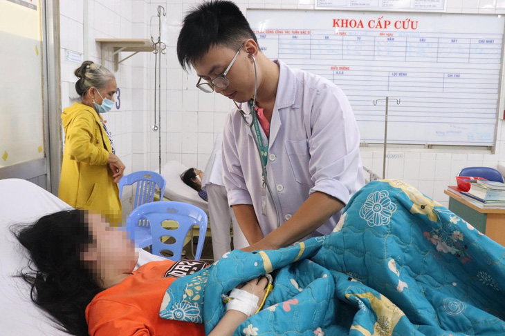 Nha Trang có tỉ lệ mắc sốt xuất huyết cao nhất nước - Ảnh 1.
