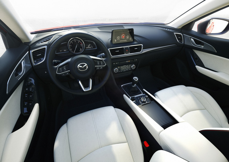 Thaco ưu đãi xe Mazda3 đến 70 triệu đồng/chiếc - Ảnh 3.