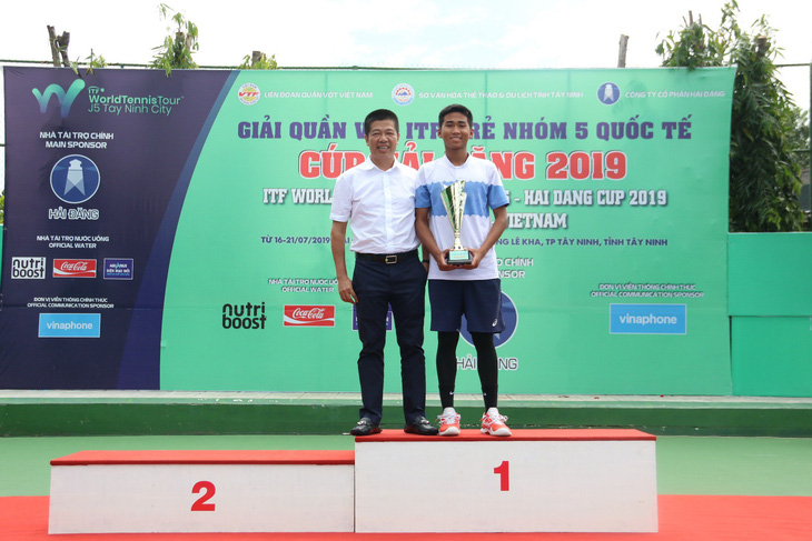 Minh Đức vô địch Giải quần vợt quốc tế ITF trẻ nhóm 5 - Ảnh 2.