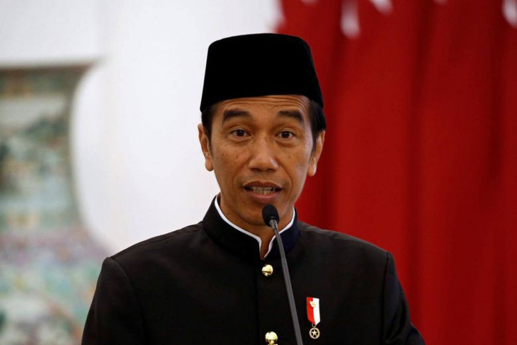 Tổng thống Indonesia làm vlog triệu view khoe thức uống truyền thống - Ảnh 1.