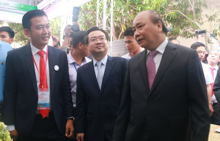 Thủ tướng Nguyễn Xuân Phúc: Phú Quốc cần thu hút nhà đầu tư có tiềm lực mạnh - Ảnh 1.
