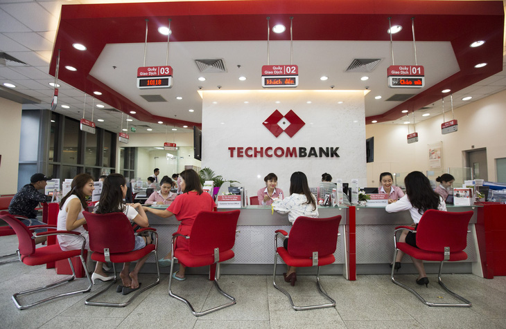 6 tháng đầu năm, lợi nhuận Techcombank tăng trưởng mạnh - Ảnh 1.