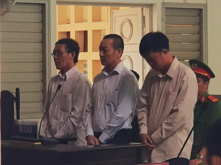Nhóm lập khống chứng từ mua bán gạo lừa 9 ngân hàng lãnh 37 năm tù - Ảnh 1.