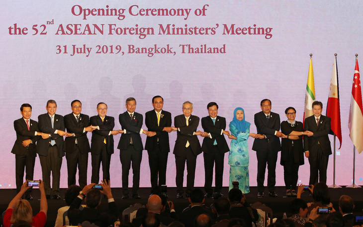 Một số ngoại trưởng tại cuộc họp ASEAN lo ngại về sự cố ở Biển Đông