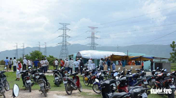 Vụ tai nạn tàu SE27: 2 chị em chết thương tâm trên đường đi thăm nội bệnh - Ảnh 2.