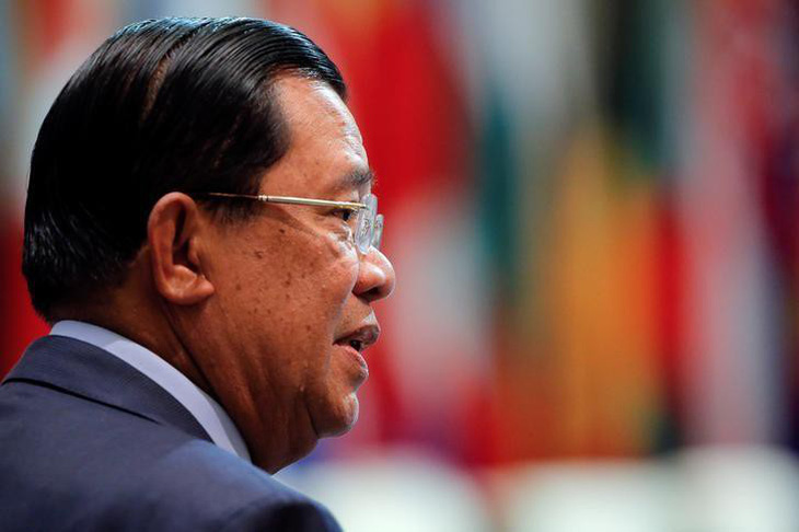 Thủ tướng Campuchia Hun Sen hủy họp để khám bệnh ở Singapore - Ảnh 1.