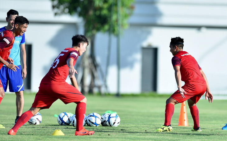 U23 Việt Nam hứng khởi trong ngày đầu tập luyện tại PVF