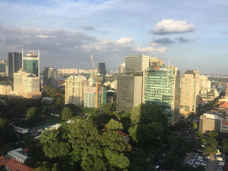 Nguồn cung nhà ở TP.HCM giảm mạnh trong 6 tháng đầu năm 2019 - Ảnh 1.