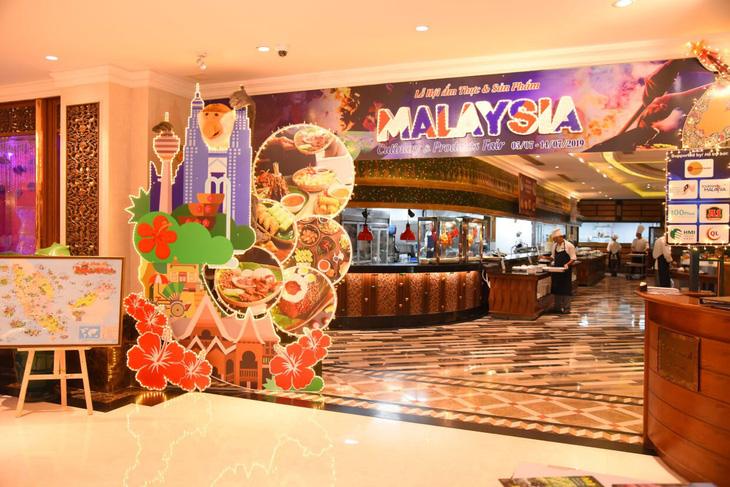 Lễ hội ẩm thực và sản phẩm Malaysia tại khách sạn Windsor Plaza - Ảnh 1.