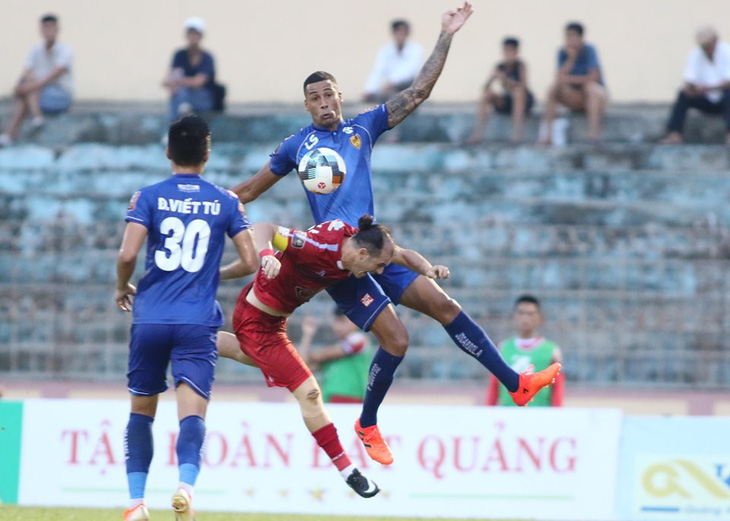 Thua Quảng Nam, hi vọng vô địch V-League của TP.HCM thêm nhạt nhòa - Ảnh 2.