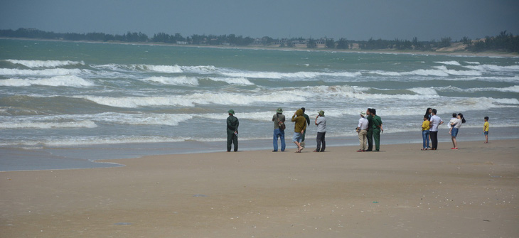 Tìm thấy hai thi thể du khách còn lại trong vụ chết đuối ở Bình Thuận - Ảnh 1.