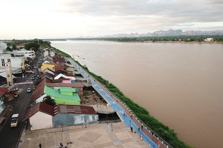 Nước sông Mekong dâng lên 60-70cm/ngày ở Thái Lan - Ảnh 1.