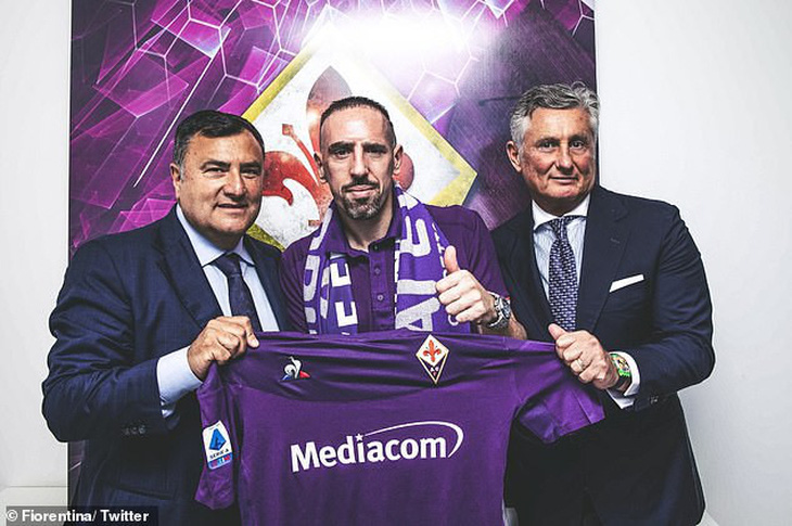 ‘Gã mặt sẹo’ Ribery gia nhập Fiorentina - Ảnh 1.