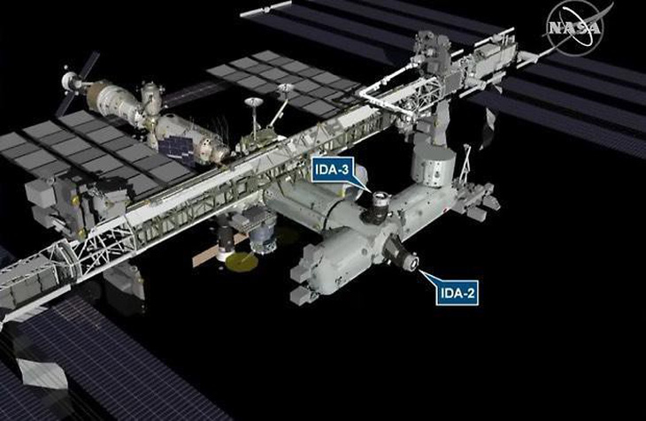 NASA lắp đặt bến đỗ cho tàu vũ trụ thương mại trên ISS - Ảnh 1.