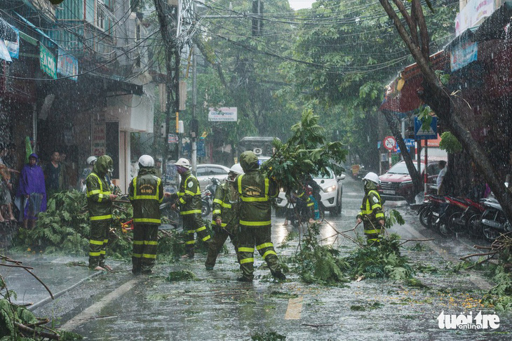 Khoảng 3 cơn bão ảnh hưởng trực tiếp đất liền nước ta thời gian tới - Ảnh 1.