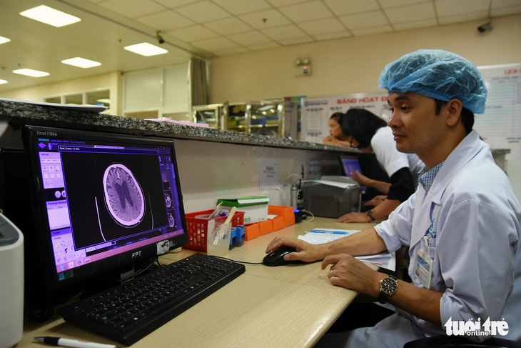 Bệnh viện đầu tiên ở Đồng Nai triển khai bệnh án điện tử - Ảnh 1.