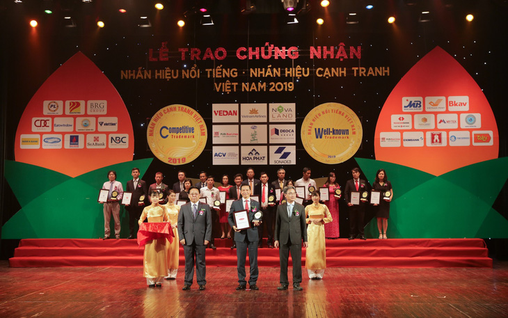 Dai-ichi Việt Nam nhận giải thưởng nhãn hiệu nổi tiếng Việt Nam 2019 - Ảnh 1.