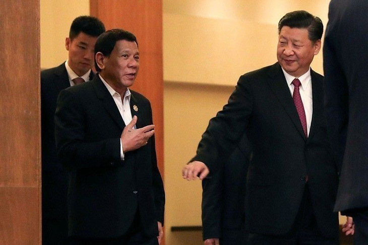 Thấy gì ở chuyến thăm Trung Quốc của ông Duterte? - Ảnh 1.