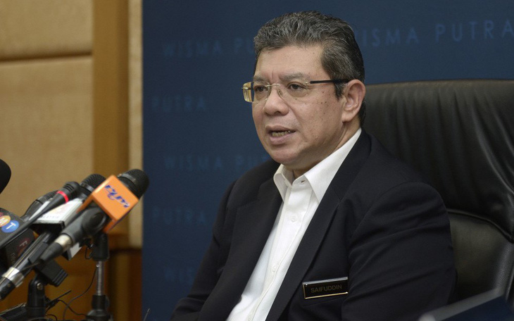 Ngoại trưởng Malaysia: ASEAN muốn tàu chiến rút bớt khỏi Biển Đông