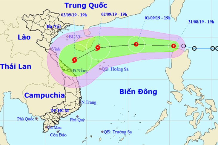 Áp thấp nhiệt đới vô Biển Đông đêm nay 31-8, khả năng mạnh lên - Ảnh 1.