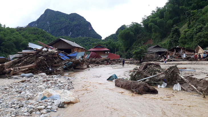 Xa Ná tan hoang sau trận lũ kinh hoàng - Ảnh 2.