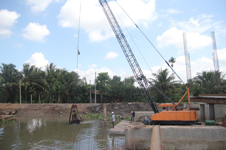 Đồng bằng sông Cửu Long sẵn sàng cho các kịch bản thiếu nước - Ảnh 1.