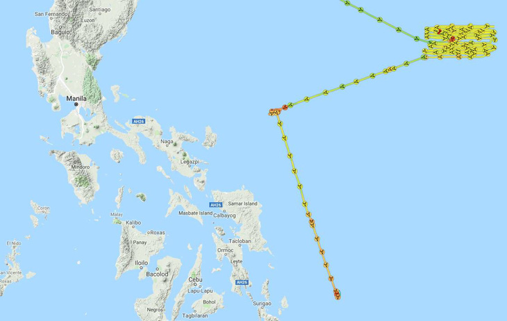 Dân Philippines sục sôi vì 2 tàu khảo sát Trung Quốc vào EEZ của mình - Ảnh 2.