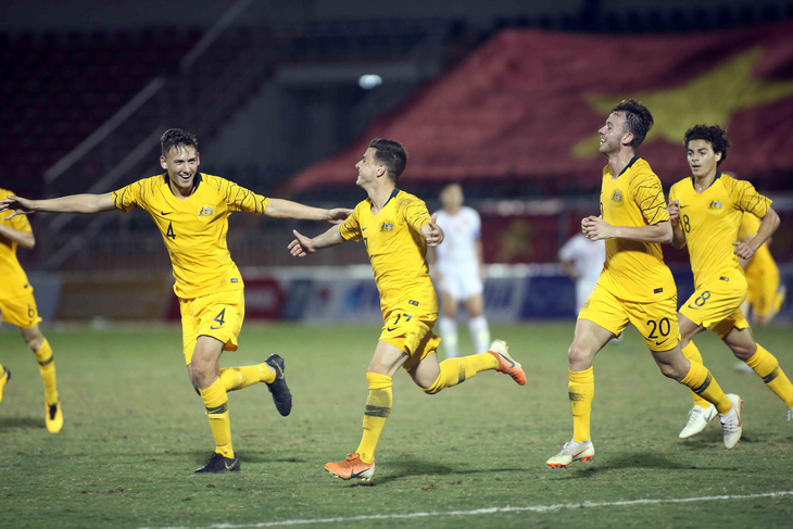 Việt Nam rơi vào thế khó khi thua Úc 1-4 ở Giải U18 Đông Nam Á 2019 - Ảnh 1.