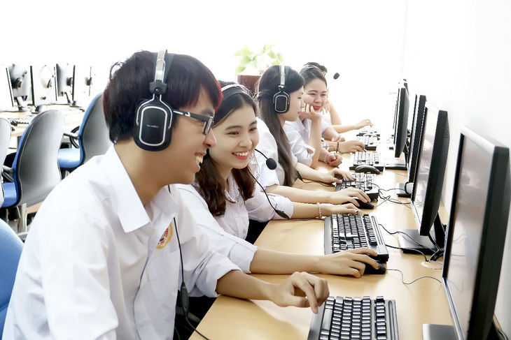Đại học Quốc tế Sài Gòn công bố điểm chuẩn trúng tuyển - Ảnh 5.