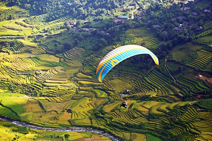 Bay trên mùa vàng 2019 - Festival dù lượn được mong chờ sắp diễn ra - Ảnh 1.