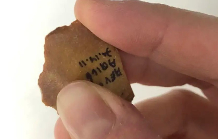 Nửa triệu năm trước, tổ tiên đã biết làm dao bén từ đá - Ảnh 1.