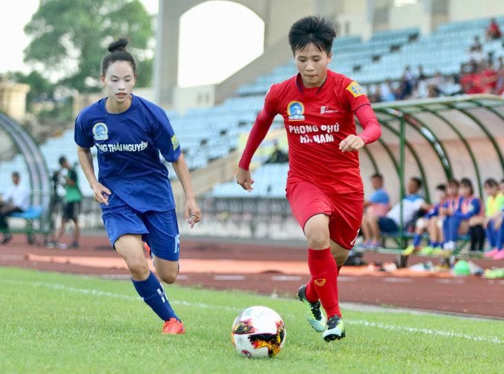 Mưa bàn thắng ở lượt về Giải bóng đá nữ VĐQG 2019 - Ảnh 1.