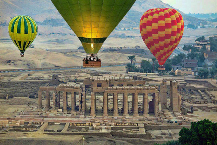 Ai Cập nối lại hoạt động du lịch bằng khinh khí cầu - Ảnh 1.